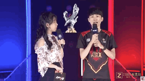 现在两点 现在两点