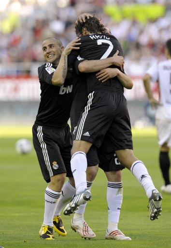 与击球点更 与击球点更